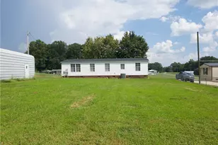 1836 Siloam Rd, Mount Airy, NC 27030 - Photo 4