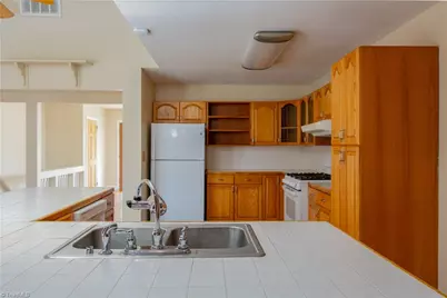 1511 Sharon Road, Winston-Salem, NC 27103 - Photo 6