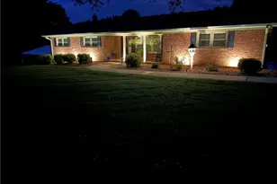 1335 Old Mill Farm Rd, Lexington, NC 27295 - Photo 2