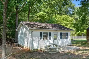 801 Grand Oaks Dr, Eden, NC 27288 - Photo 32