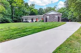 860 Black Lake Rd, Thomasville, NC 27360 - Photo 6