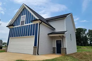 462 Everidge Rd, Winston-Salem, NC 27103 - Photo 1