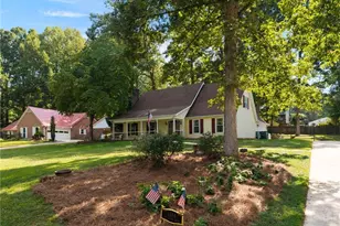 1486 Old Coach Rd, Kernersville, NC 27284 - Photo 2
