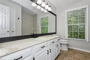 4301 Windlestraw Ln, Greensboro, NC 27410 - Photo 24
