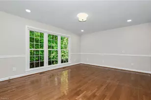 4301 Windlestraw Ln, Greensboro, NC 27410 - Photo 14