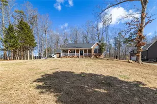 2329 Millbrook Dr, Haw River, NC 27258 - Photo 2