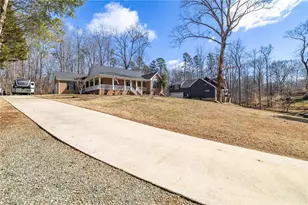 2329 Millbrook Dr, Haw River, NC 27258 - Photo 4