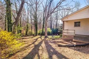 3825 Old Hollow Rd, Kernersville, NC 27284 - Photo 10