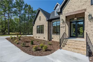 2137 Patriot Woods Dr, Asheboro, NC 27205 - Photo 2