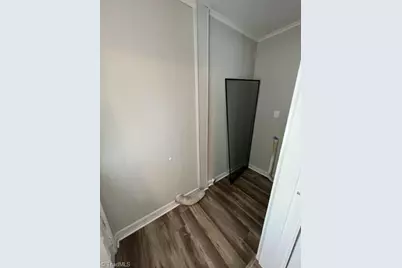 1006 W Bessemer Avenue, Greensboro, NC 27408 - Photo 6