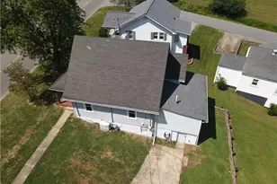 1054 N Bridge St, Elkin, NC 28621 - Photo 26