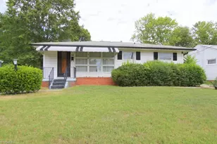 915 Stephens St, Greensboro, NC 27406 - Photo 1