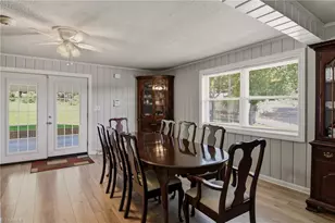 3438 E Pine St, Mount Airy, NC 27030 - Photo 14
