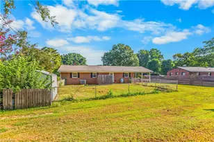 5752 Nylon Dr, Winston-Salem, NC 27105 - Photo 20