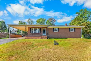 5752 Nylon Dr, Winston-Salem, NC 27105 - Photo 1