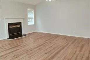 2025 Ardmore Village Ln, Winston-Salem, NC 27127 - Photo 4