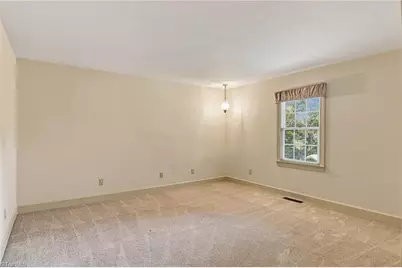1014 Greenhurst Road, Winston-Salem, NC 27104 - Photo 16