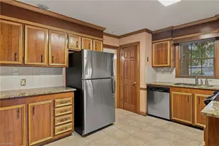 1014 Greenhurst Rd, Winston-Salem, NC 27104 - Photo 14
