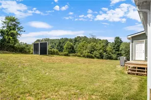 90 Millards Wy, Sparta, NC 28675 - Photo 4