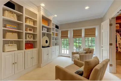 1912 Pembroke Road, Greensboro, NC 27408 - Photo 20