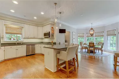 1912 Pembroke Road, Greensboro, NC 27408 - Photo 14