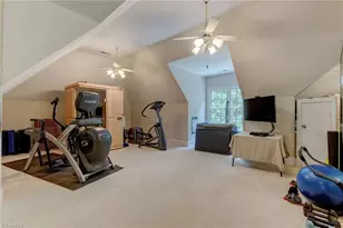 1912 Pembroke Rd, Greensboro, NC 27408 - Photo 36