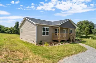 130 Millards Wy, Sparta, NC 28675 - Photo 2