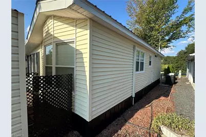 104 Dove Lane, New London, NC 28127 - Photo 32