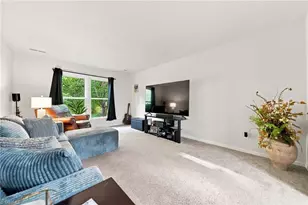 2113 Storm Canyon Rd, Winston-Salem, NC 27106 - Photo 4