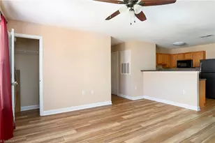 1840 Crst Holw Dr, Winston-Salem, NC 27103 - Photo 4