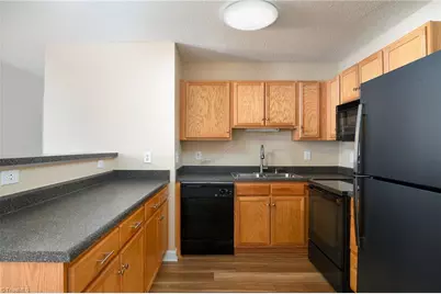 1840 Crest Hollow Drive #101, Winston-Salem, NC 27103 - Photo 6