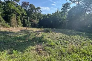 349 King St, King, NC 27021 - Photo 4