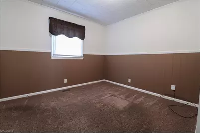 227 Albany Street, Burlington, NC 27215 - Photo 16