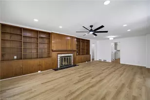 800 N Rotary Dr, High Point, NC 27262 - Photo 12
