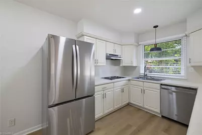 800 N Rotary Drive, High Point, NC 27262 - Photo 16