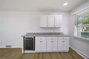 800 N Rotary Dr, High Point, NC 27262 - Photo 46