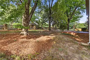3606 Sagamore Dr, Greensboro, NC 27410 - Photo 34