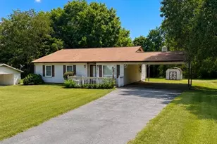 221 Stonehedge Dr, King, NC 27021 - Photo 1