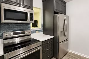 5519 Hornaday Rd, Greensboro, NC 27409 - Photo 10