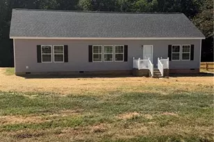 5103 Center Rd, Jonesville, NC 28624 - Photo 2