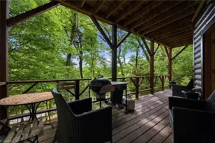 142 Fawn Ln, Purlear, NC 28665 - Photo 34