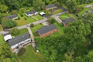 317 Hillcrest Dr, Elkin, NC 28621 - Photo 10