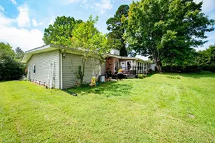 703 Locust Pl, High Point, NC 27265 - Photo 50