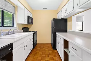 128 Cedar Lake Trail, Winston-Salem, NC 27104 - Photo 10