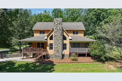 789 W Meadow Parkway, Moravian Falls, NC 28654 - Photo 2