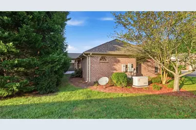4601 Merlot Way, Greensboro, NC 27410 - Photo 34