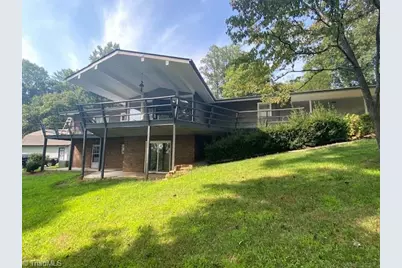 2082 Mountain Valley Church Road, North Wilkesboro, NC 28659 - Photo 10