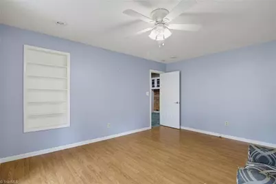 925 Overlook Avenue, Eden, NC 27288 - Photo 12