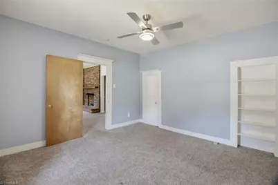 925 Overlook Avenue, Eden, NC 27288 - Photo 8