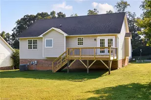 4152 Meredith Woods Ln, Winston-Salem, NC 27107 - Photo 30